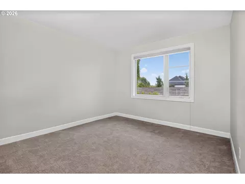 Bedroom - 8073 S Sconce Rd, Canby, OR 97013 photo 5 of 5