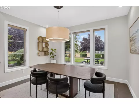 Dining - 8073 S Sconce Rd, Canby, OR 97013 photo 1 of 1