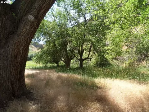 74170 Imnaha Hwy, Joseph, OR 97846