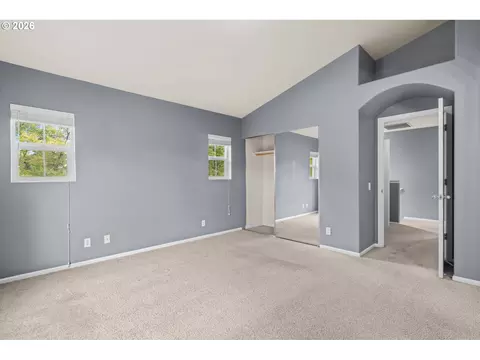 Bedroom - 5268 Wales Dr, Eugene, OR 97402 photo 2 of 10