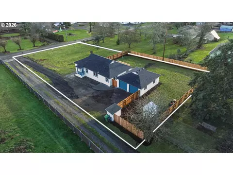 58007 Fisher Ln, Saint Helens, OR 97051