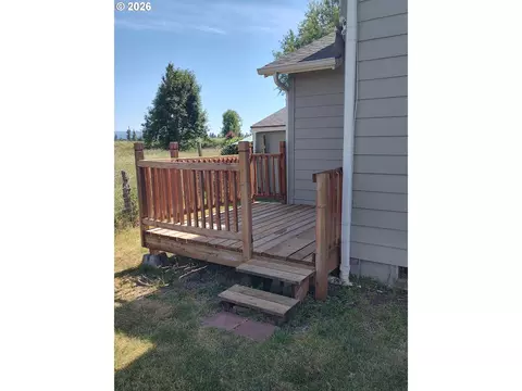 Exterior - 257 Smith Loop, Springfield, OR 97478 photo 3 of 3