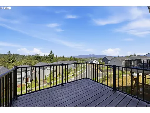 Exterior - 2618 Waterlily Dr, Eugene, OR 97402 photo 4 of 4