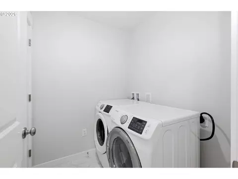 Other - 2618 Waterlily Dr, Eugene, OR 97402 photo 7 of 8
