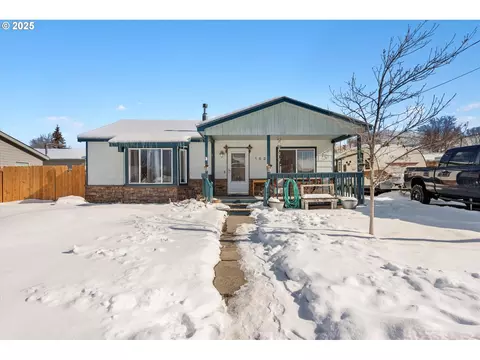 1620 Plum St, Baker City, OR 97814