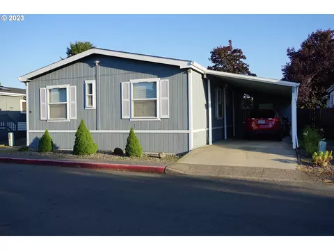 1949 SE Palmquist Rd #33, Gresham, OR 97080 photo 1