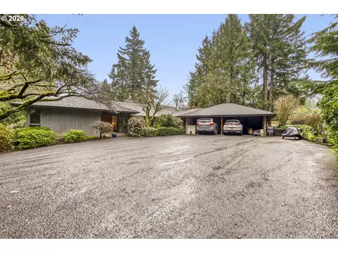 1000 Forest Meadows Way, Lake Oswego, OR 97034
