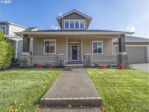 1440 Meadow Ave, Silverton, OR 97381