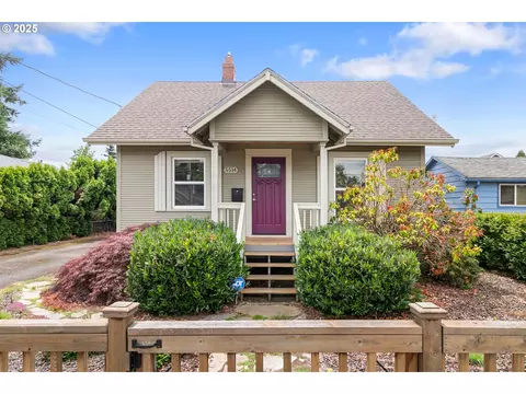 5514 SE Flavel St, Portland, OR 97206