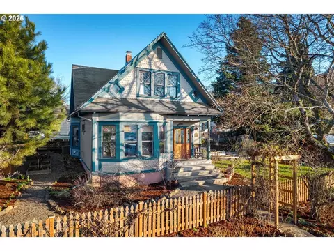 324 NE Hood St, White Salmon, WA 98672