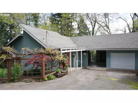 Exterior - 2025 W 25th Ave, Eugene, OR 97405 photo 1 of 10