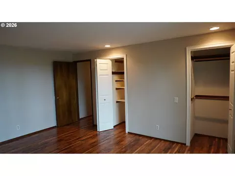 Bedroom - 2025 W 25th Ave, Eugene, OR 97405 photo 2 of 4