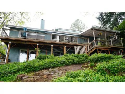 Exterior - 2025 W 25th Ave, Eugene, OR 97405 photo 9 of 10