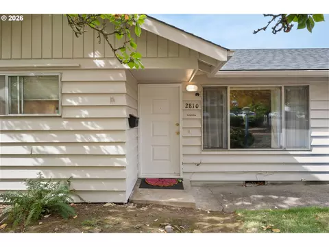 Exterior - 1090 E 28th Ave, Eugene, OR 97405 photo 3 of 5