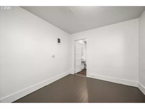 Bedroom - 527 Monroe St, Eugene, OR 97402 photo 1 of 8