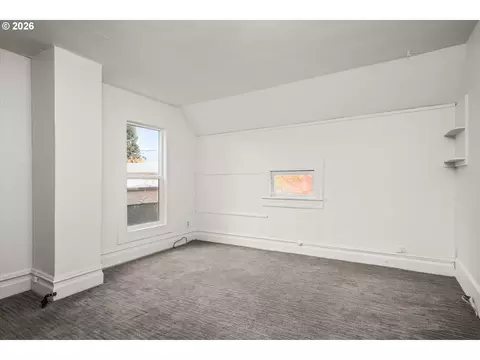 Bedroom - 527 Monroe St, Eugene, OR 97402 photo 5 of 8