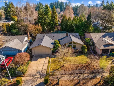 6740 SW Hyland Way, Beaverton, OR 97008
