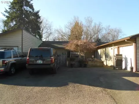 1833 NE Barberry Dr, Hillsboro, OR 97124