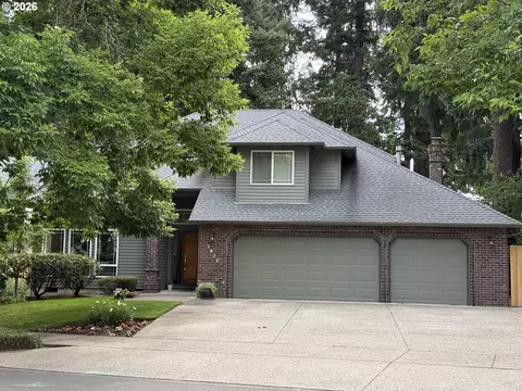 2832 NE Lorie Dr, Hillsboro, OR 97124