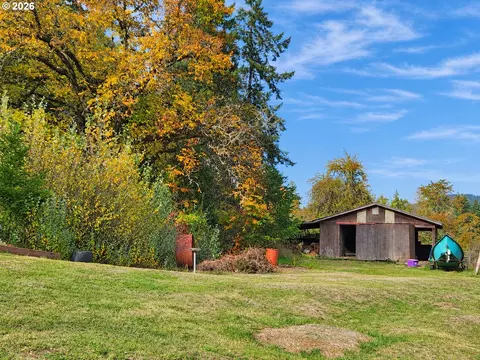Exterior - 85266 Chezem Rd, Eugene, OR 97405 photo 3 of 3