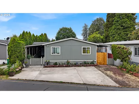 3831 Pacific Ave #D8, Forest Grove, OR 97116