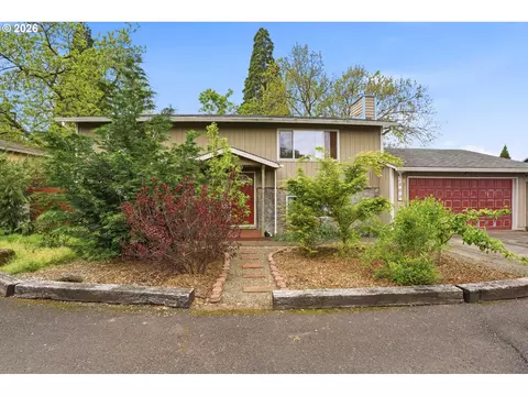 2400 SE Hayward Way, Milwaukie, OR 97267