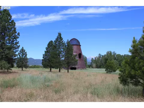 Hwy 86, Halfway, OR 97834