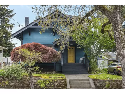 7027 N Moore Ave, Portland, OR 97217