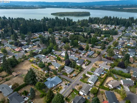 2701 NW 104th St, Vancouver, WA 98685