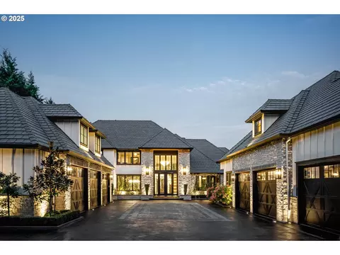 18418 Old River Lndg, Lake Oswego, OR 97034