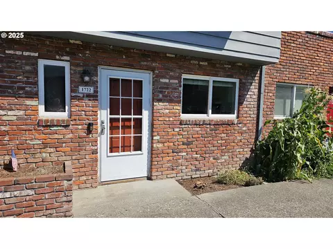 1722 NE Hogan Dr #103, Gresham, OR 97030