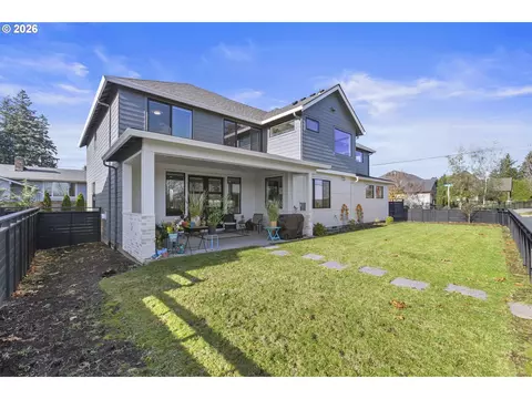 Exterior - 37802 SE Olson St, Sandy, OR 97055 photo 7 of 7
