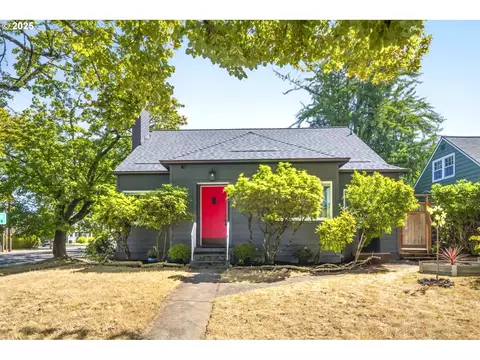 7434 N Chase Ave N, Portland, OR 97217