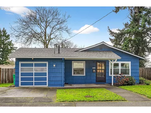 10130 SE Pardee St, Portland, OR 97266