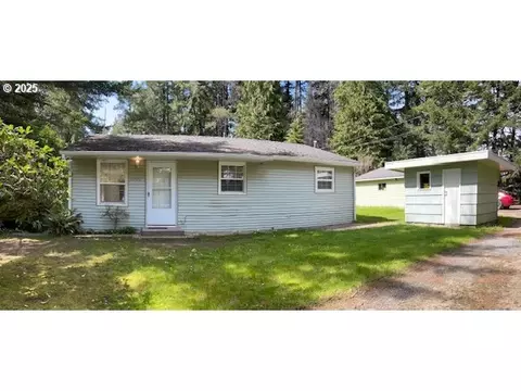 69376 Wildwood Rd, North Bend, OR 97459