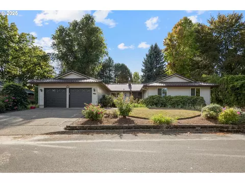 2547 SE Mariposa Ct, Hillsboro, OR 97123