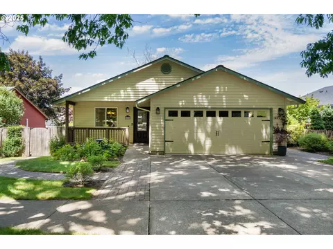 1871 NW Jillanne Ct, Mcminnville, OR 97128