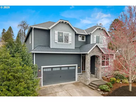7471 SW Bellrose Ln, Portland, OR 97223