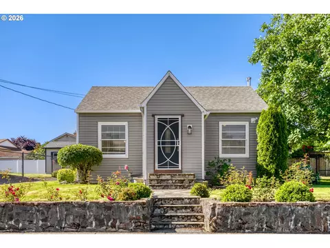 2928 NE 2nd Ave, Camas, WA 98607