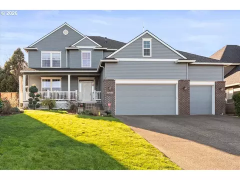 13923 SW Aerie Dr, Tigard, OR 97223