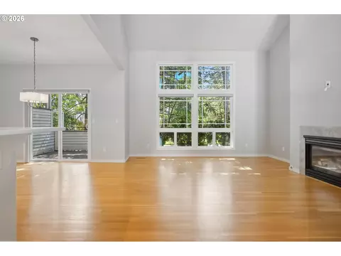 Living - 22215 Chelan Loop, West Linn, OR 97068 photo 6 of 7