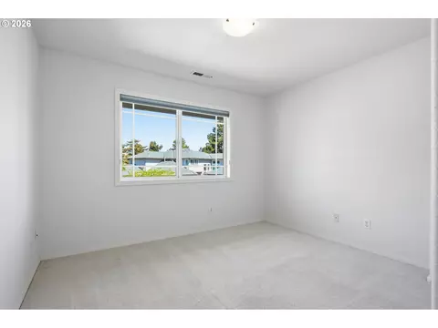 Bedroom - 22215 Chelan Loop, West Linn, OR 97068 photo 6 of 6