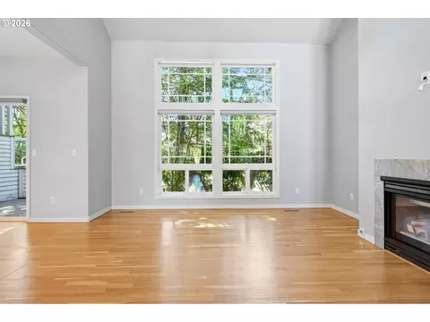 Living - 22215 Chelan Loop, West Linn, OR 97068 photo 5 of 7