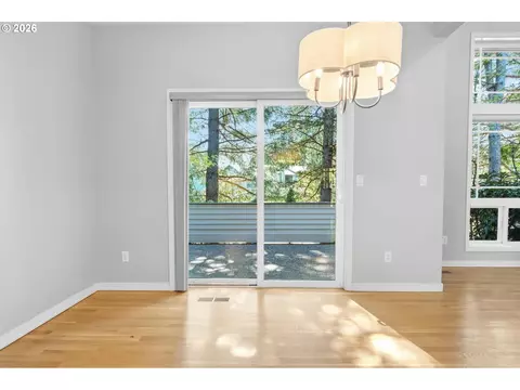 Dining - 22215 Chelan Loop, West Linn, OR 97068 photo 2 of 2