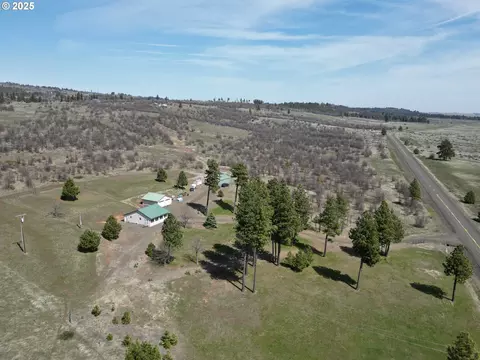 View/Area - 3021 Bickleton Hwy, Bickleton, WA 99322 photo 4 of 6