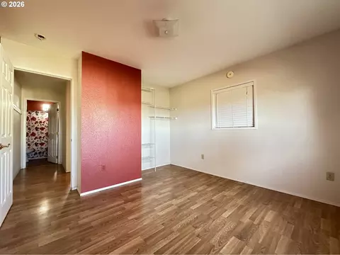 Bedroom - 3021 Bickleton Hwy, Bickleton, WA 99322 photo 3 of 4