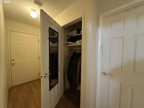 Entry Way - 3021 Bickleton Hwy, Bickleton, WA 99322 photo 2 of 2