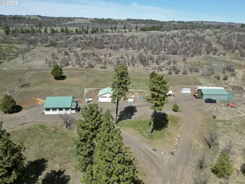 View/Area - 3021 Bickleton Hwy, Bickleton, WA 99322 photo 5 of 6
