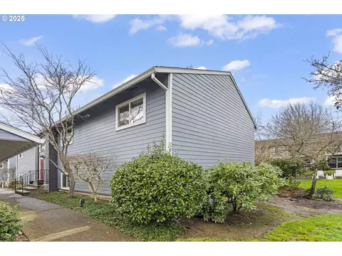 10960 SW Meadowbrook Dr #10, Tigard, OR 97224