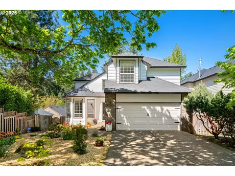 11227 SW 27th Ave, Portland, OR 97219